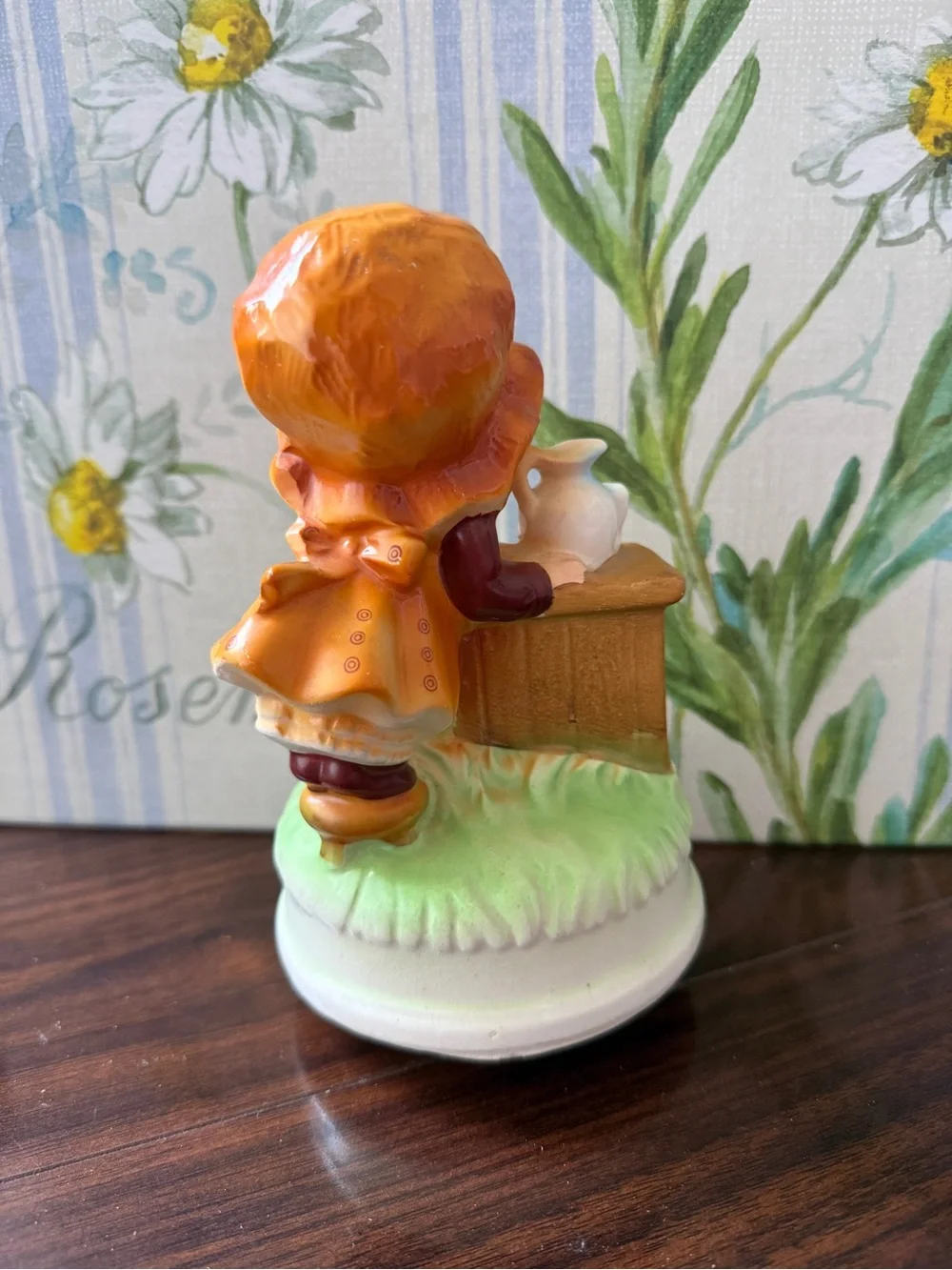 Vintage 1970s tundra imports Ceramic Lemonade 2 Music Figurine Made In Japan